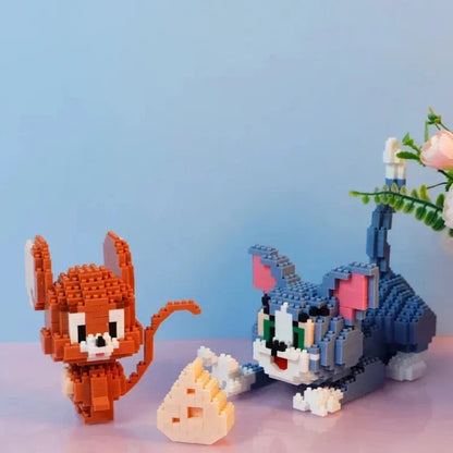 Cute Cat & Mouse Building Blocks – Playful Mini Scene Model Kit