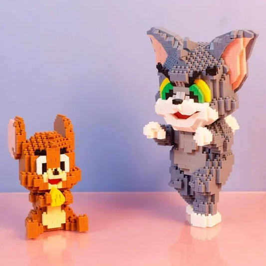 Cute Cat & Mouse Building Blocks – Playful Mini Scene Model Kit