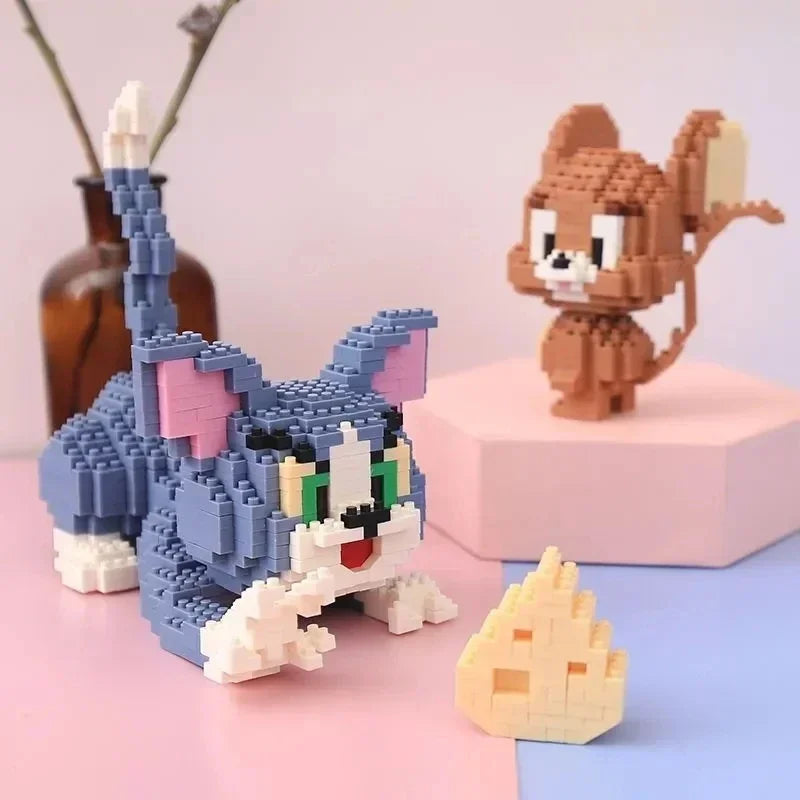 Cute Cat & Mouse Building Blocks – Playful Mini Scene Model Kit
